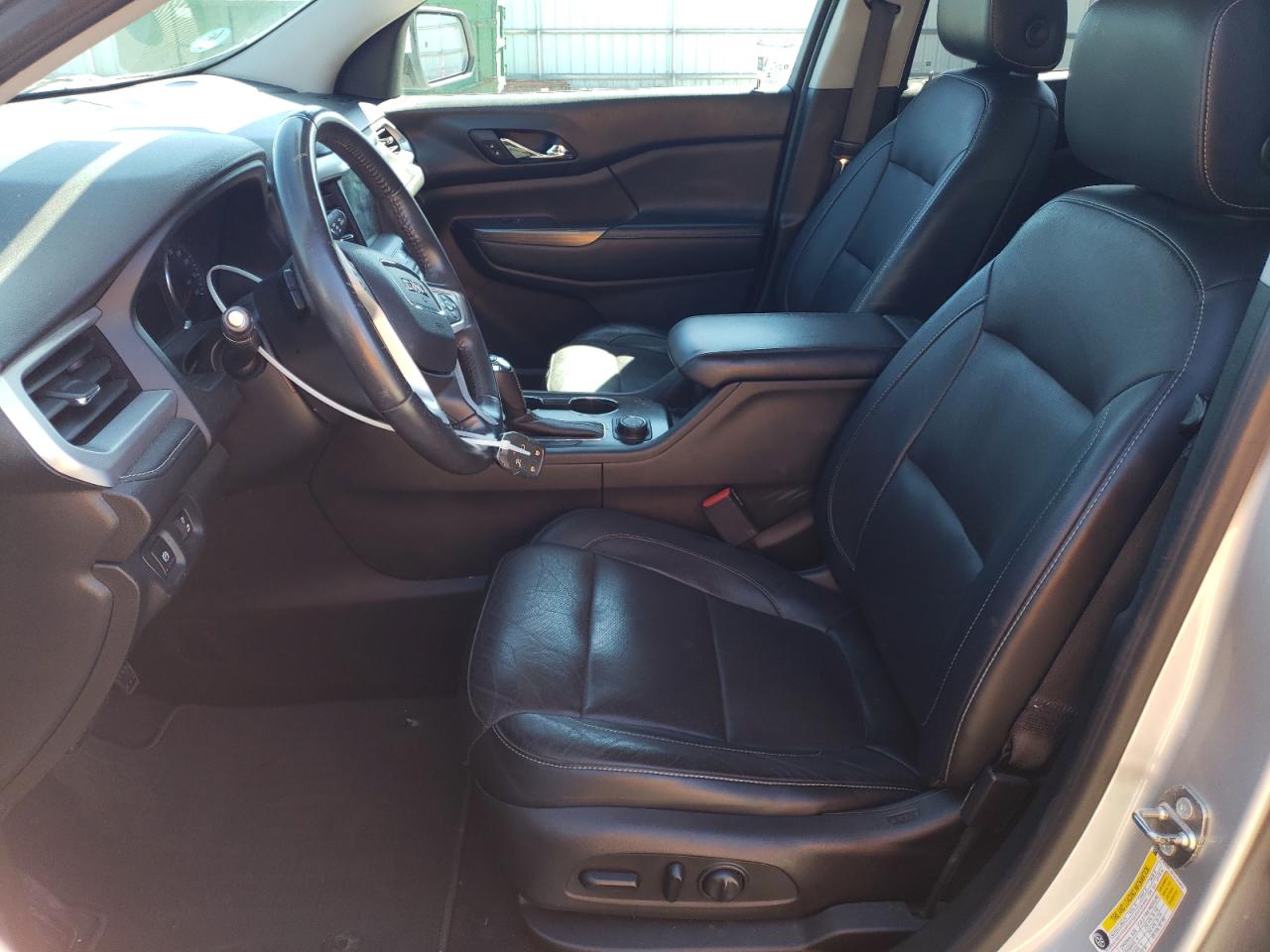 2018 GMC Acadia - Image 7