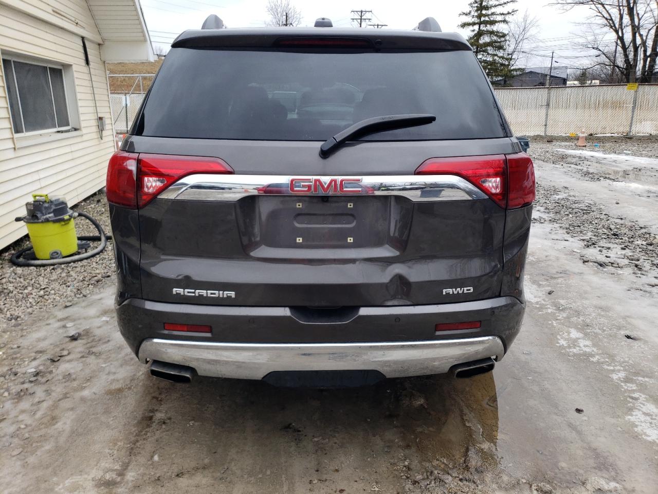 2019 GMC Acadia - Image 6
