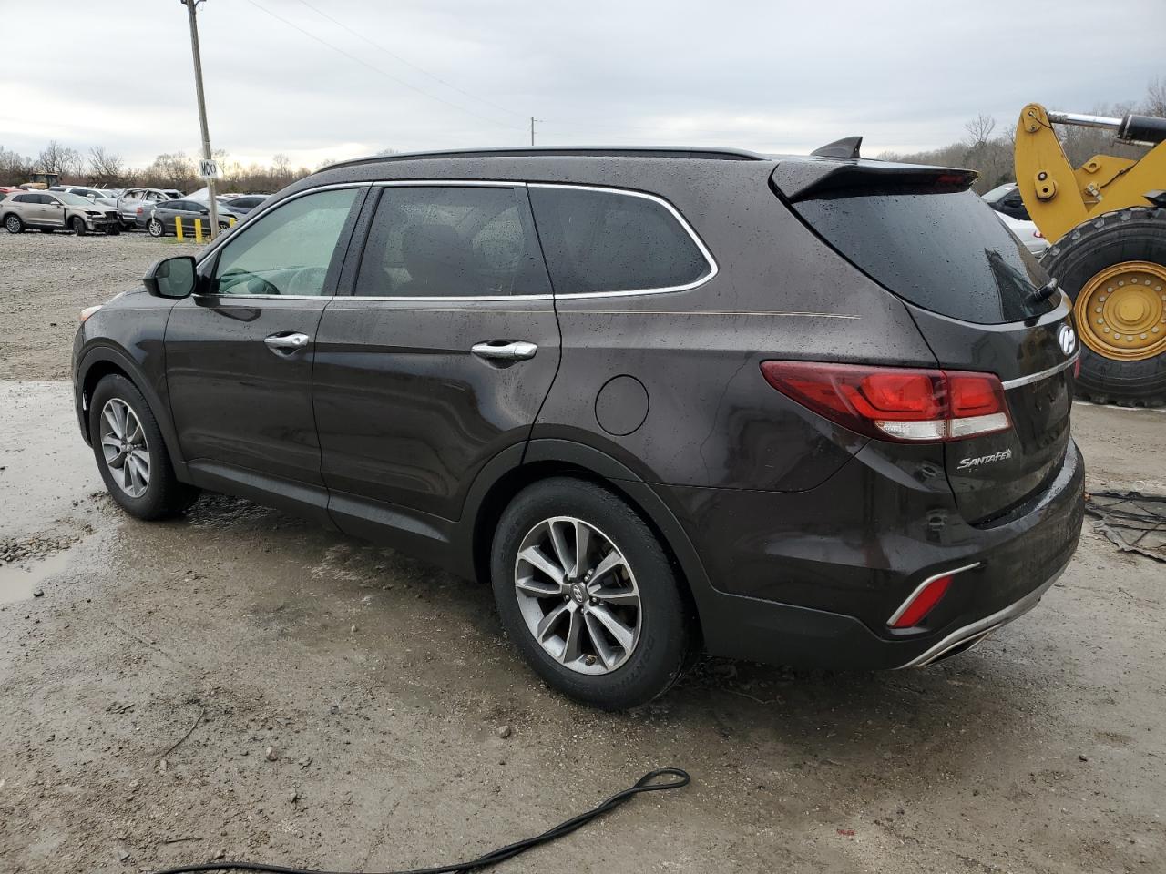 2017 Hyundai Santa Fe - Image 2