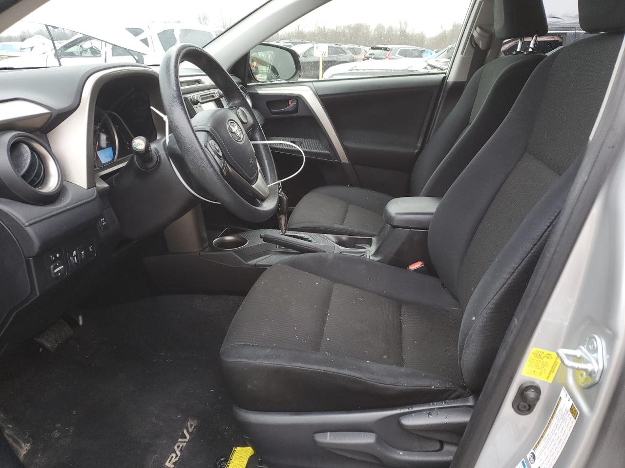 2015 Toyota RAV 4 - Image 7
