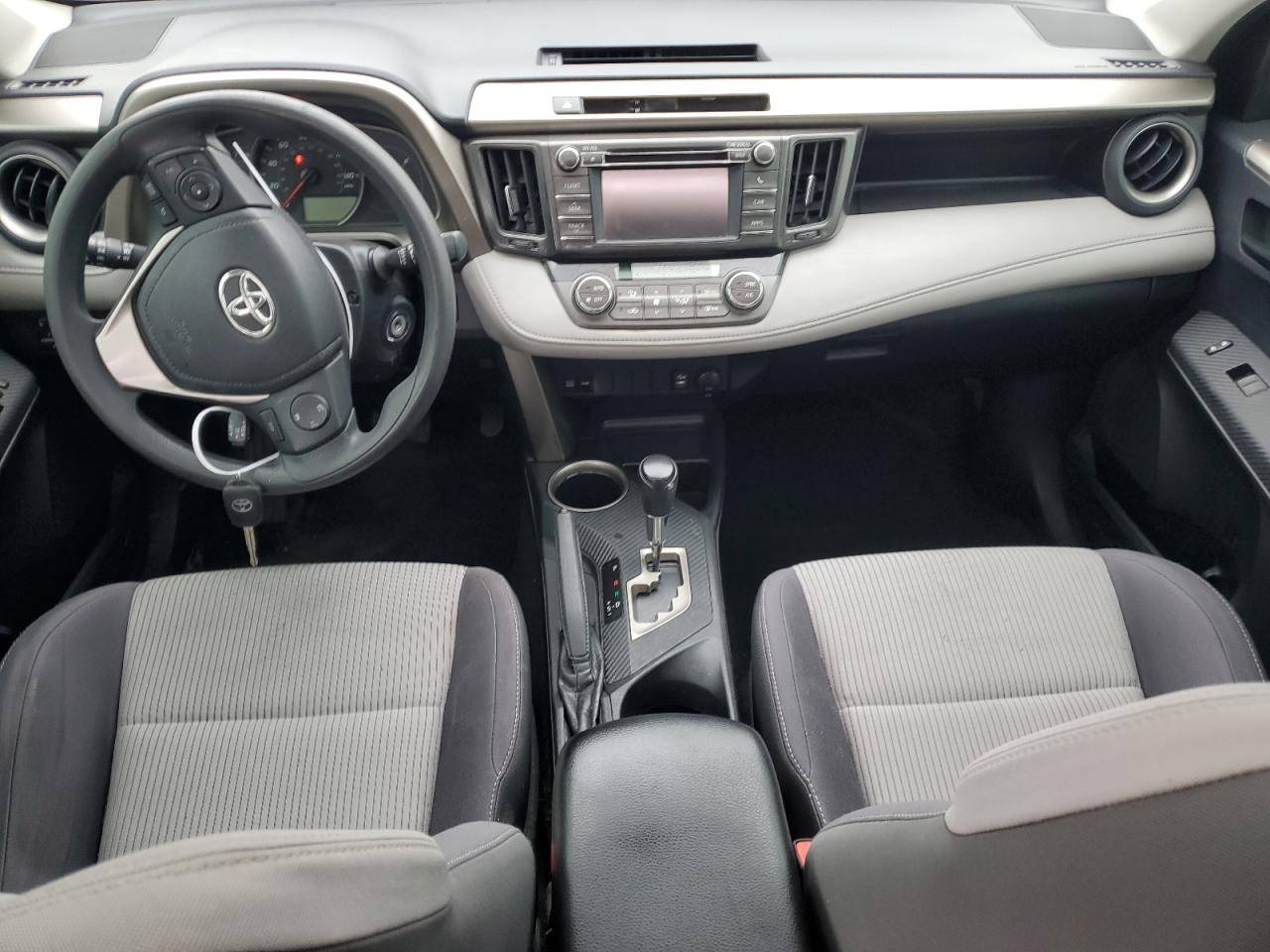 2013 Toyota RAV 4 - Image 8