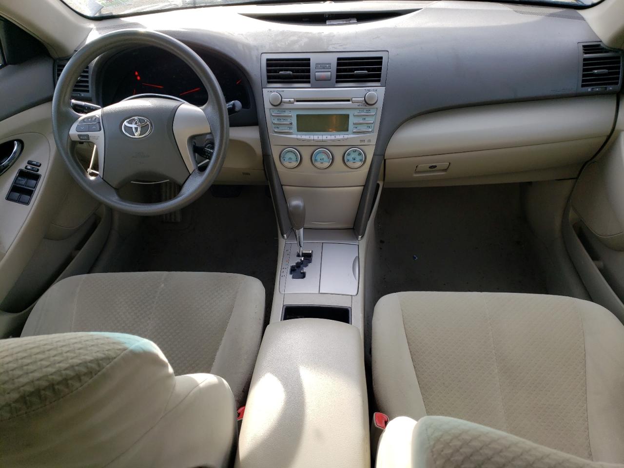2009 Toyota Camry - Image 8