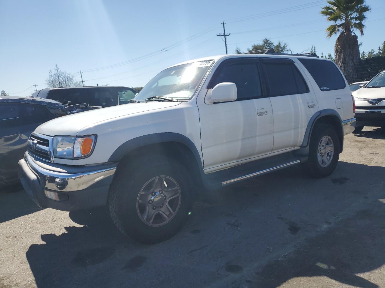 2000 Toyota 4Runner - Image 1