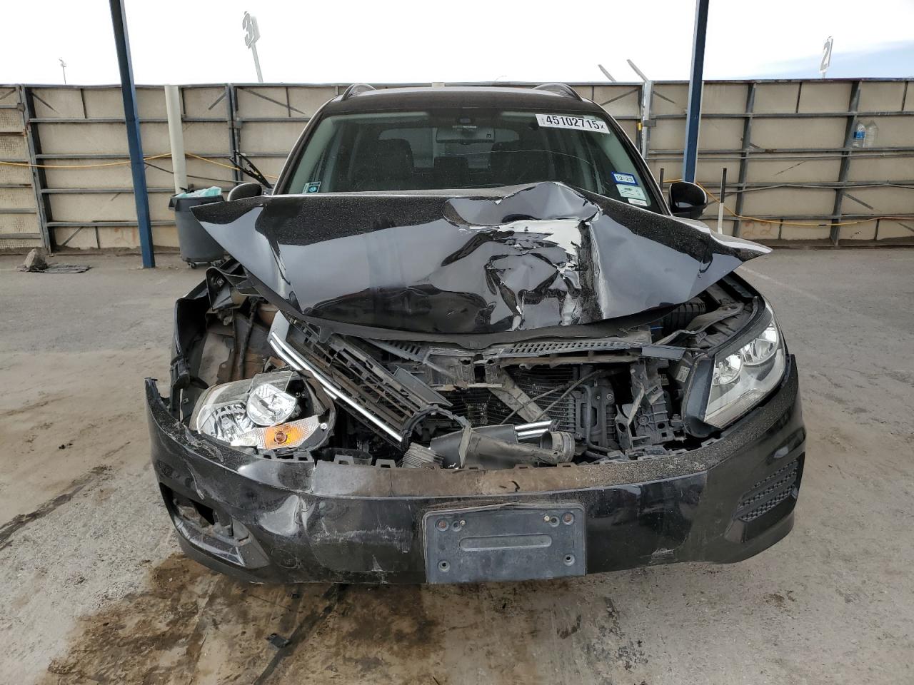 2016 Volkswagen Tiguan - Image 5