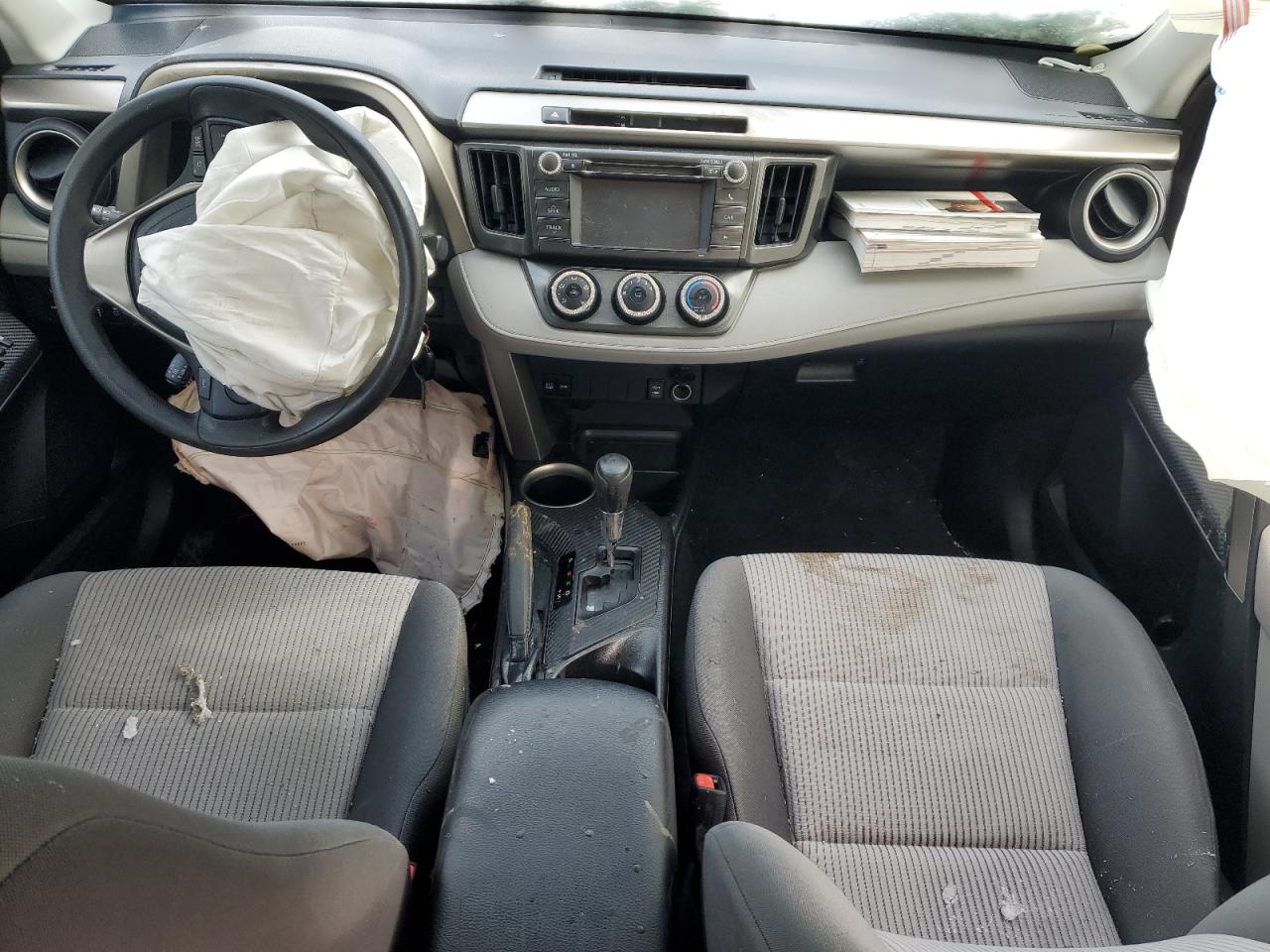 2013 Toyota RAV 4 - Image 8