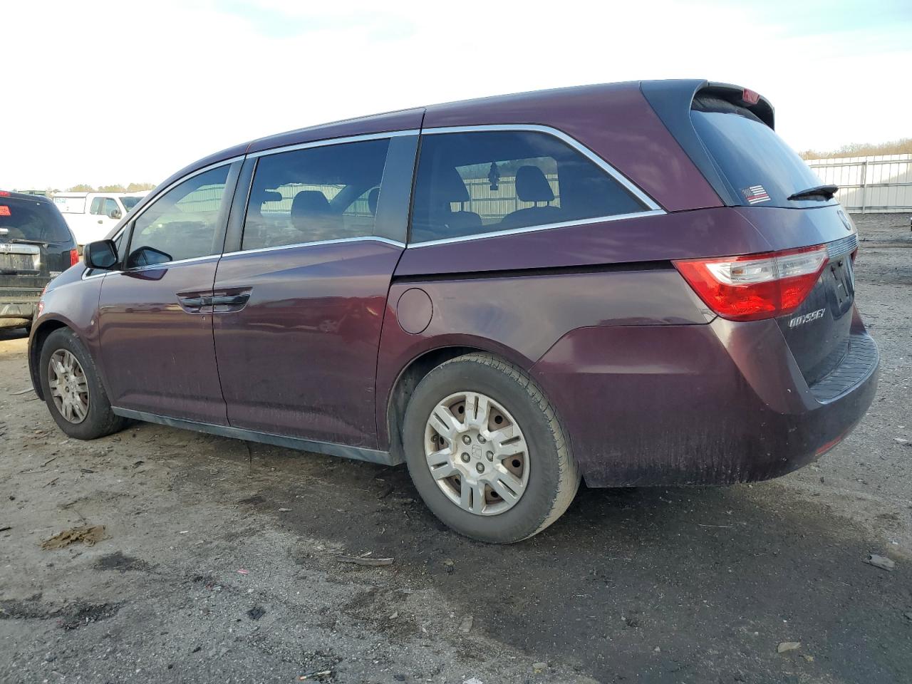 2012 Honda Odyssey - Image 2