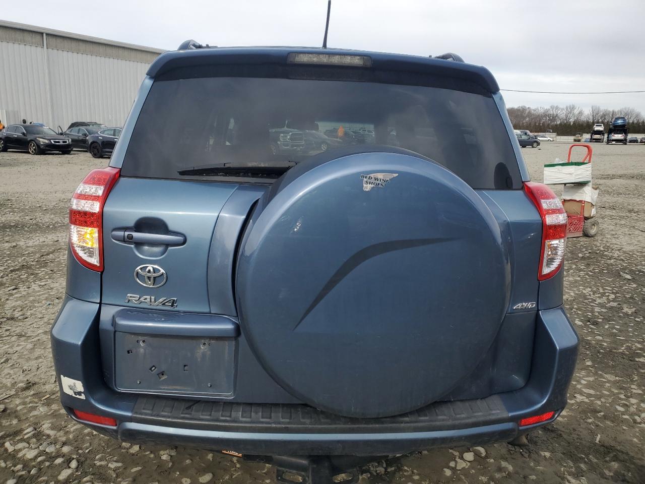 2011 Toyota RAV 4 - Image 6