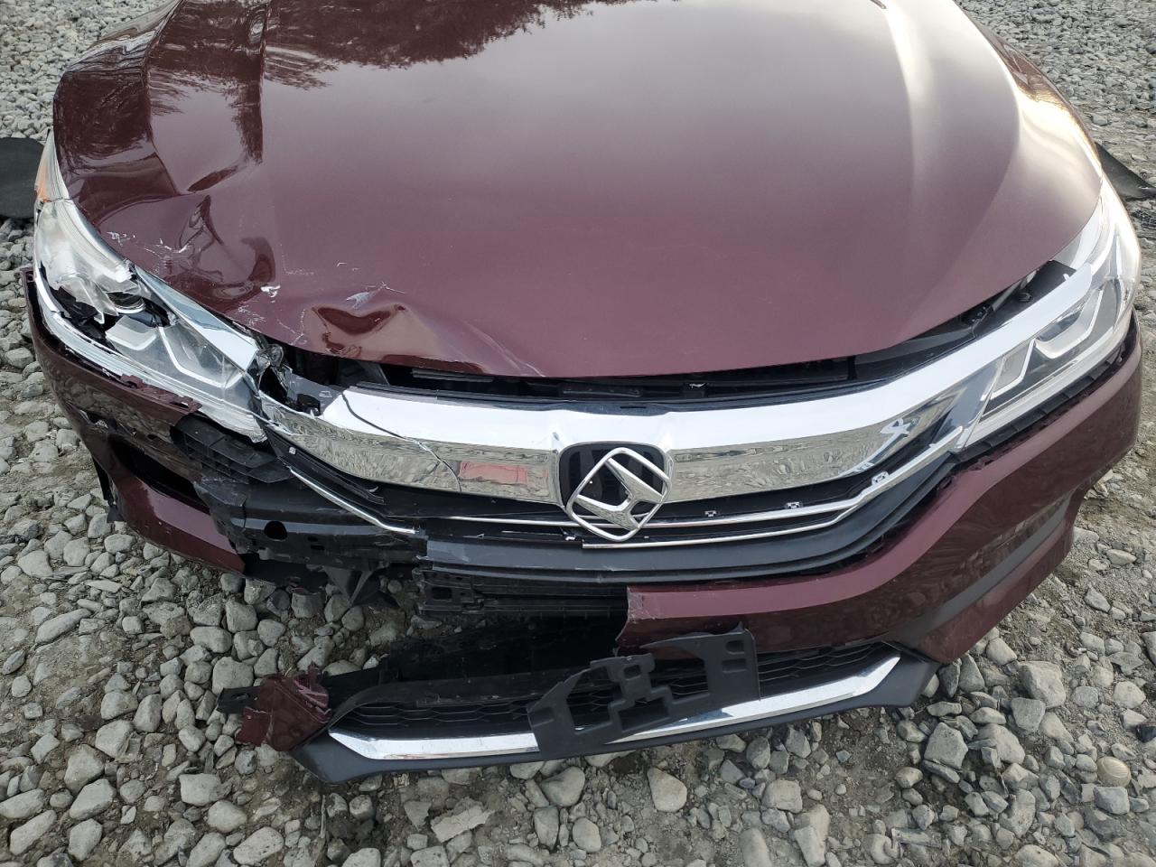 2017 Honda Accord - Image 13