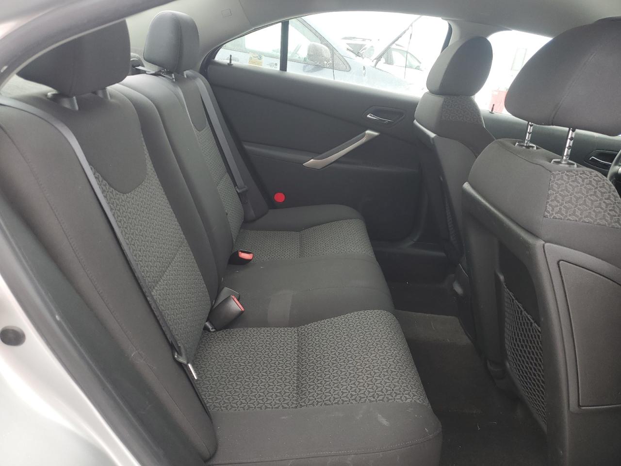 2009 Pontiac G6 - Image 10