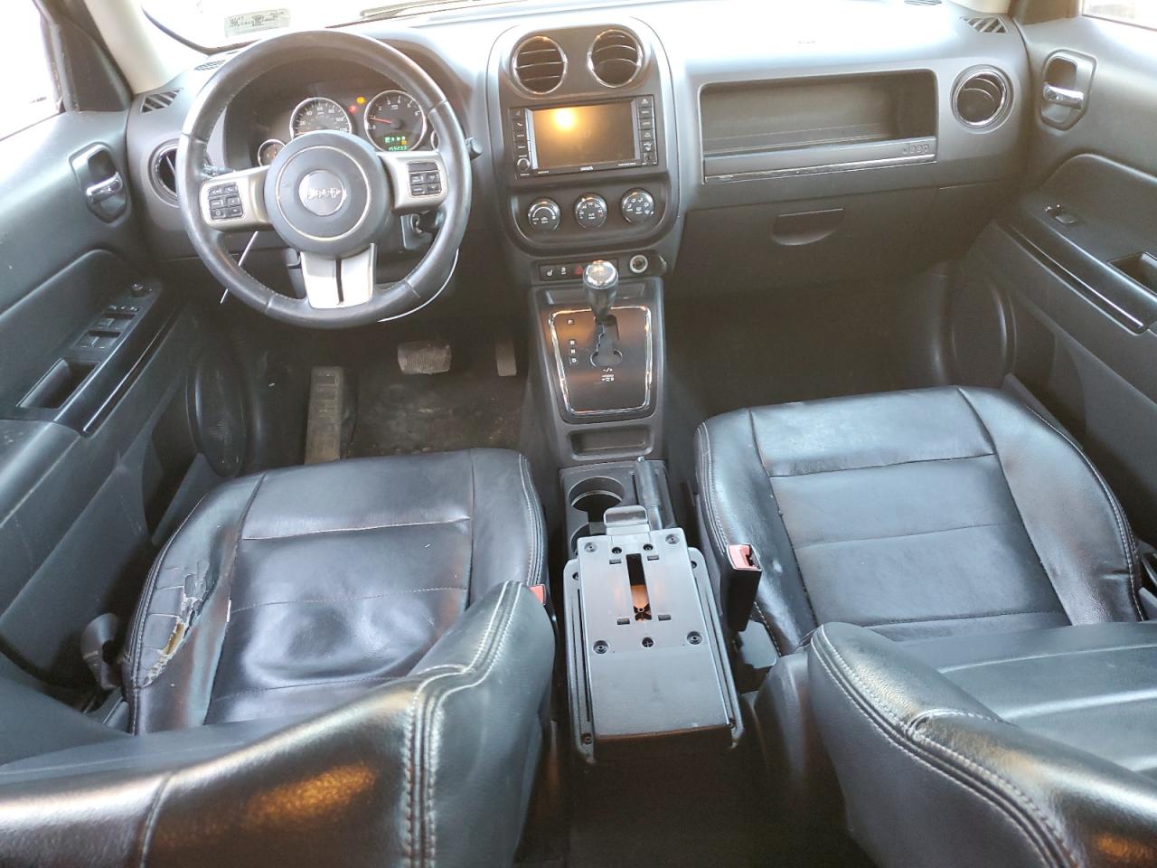 2012 Jeep Liberty (Patriot) - Image 8