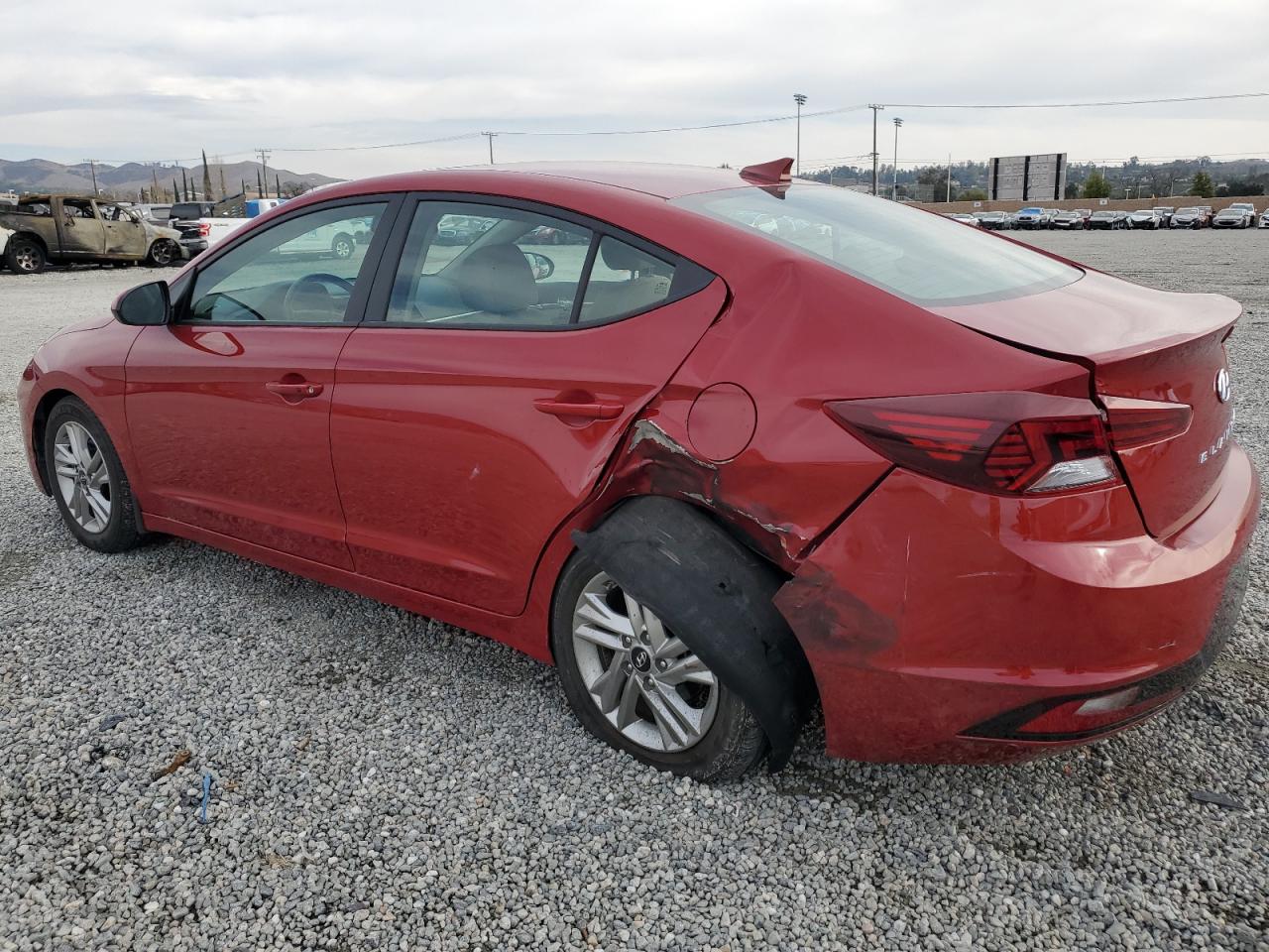 2020 Hyundai Elantra - Image 2