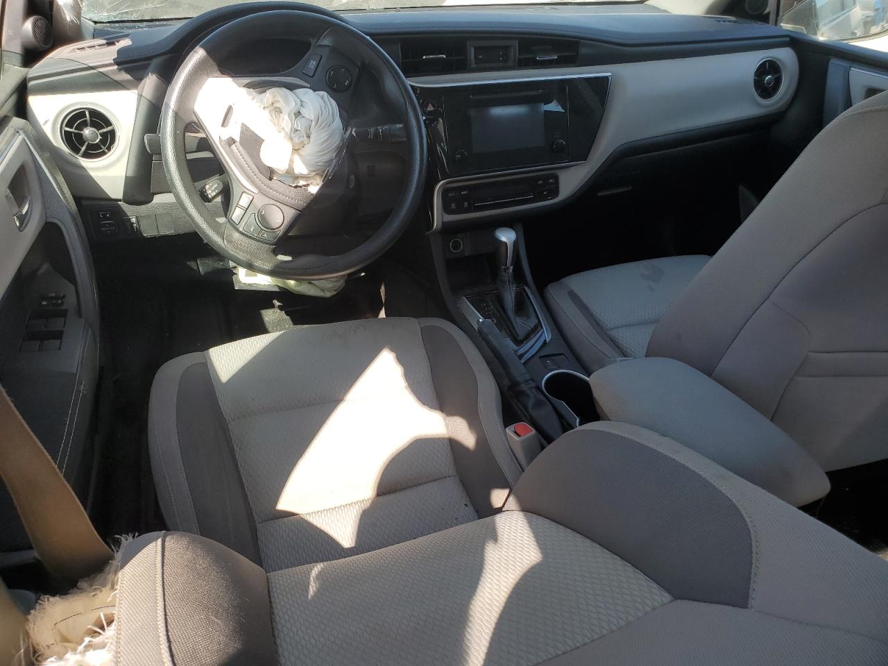 2018 Toyota Corolla - Image 8