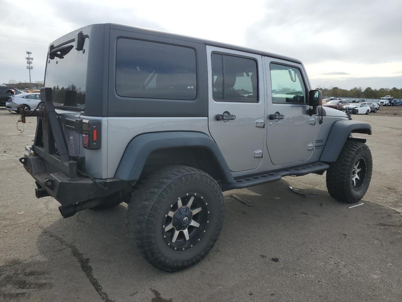 2017 Jeep Wrangler - Image 3