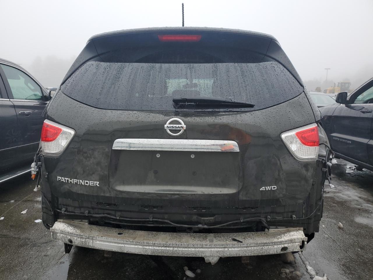 2016 Nissan Pathfinder - Image 6