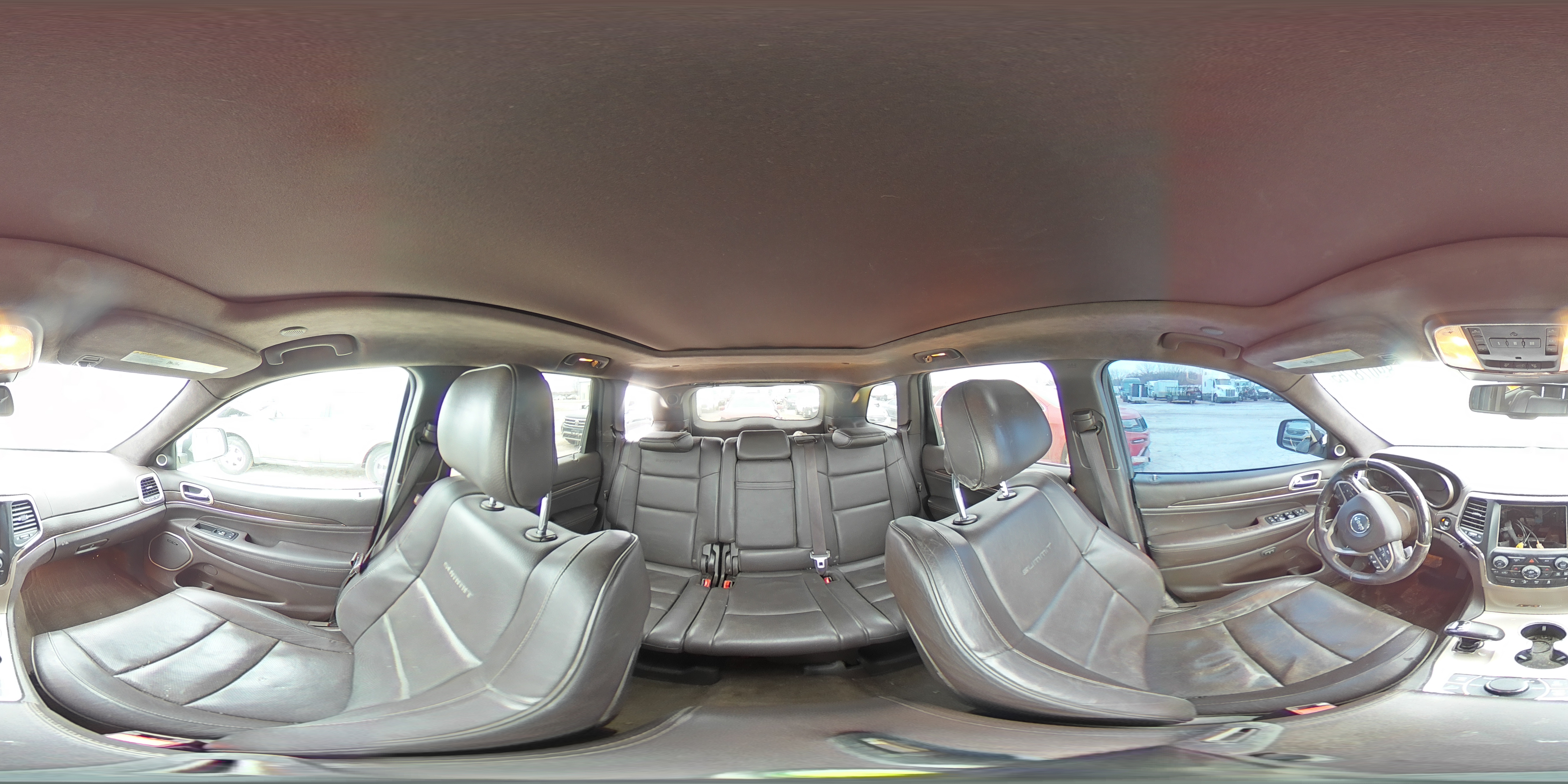 2015 Jeep Grand Cherokee - Image 13