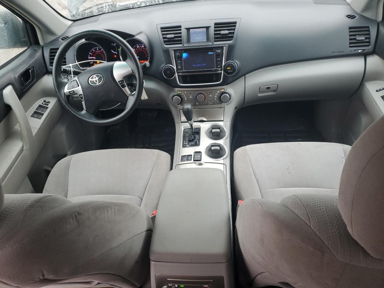 2013 Toyota Highlander - Image 8