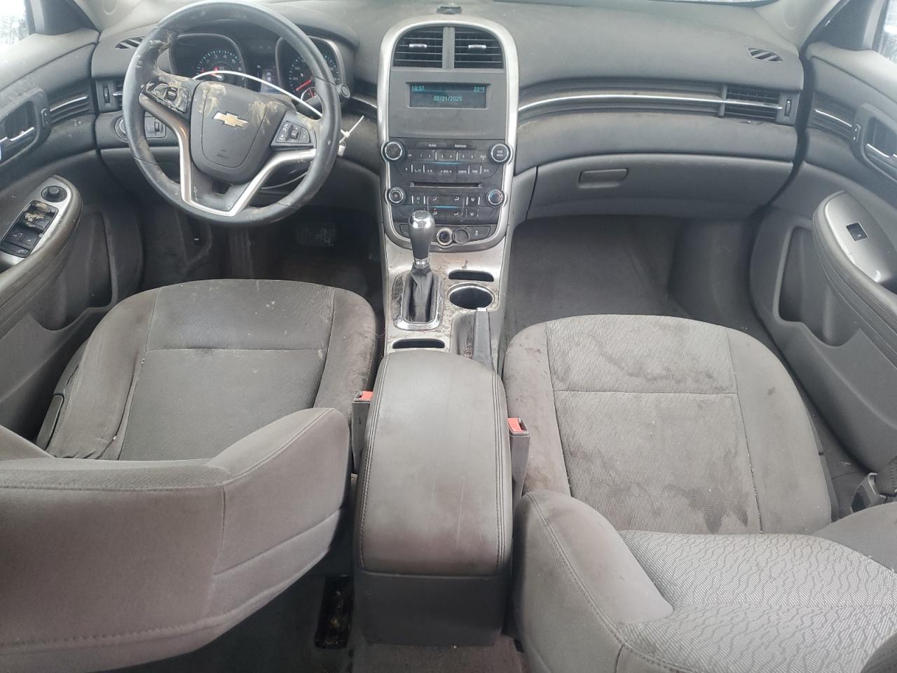 2015 Chevrolet Malibu - Image 8