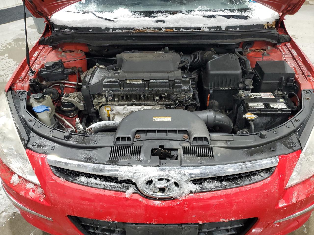 2010 Hyundai Elantra - Image 11