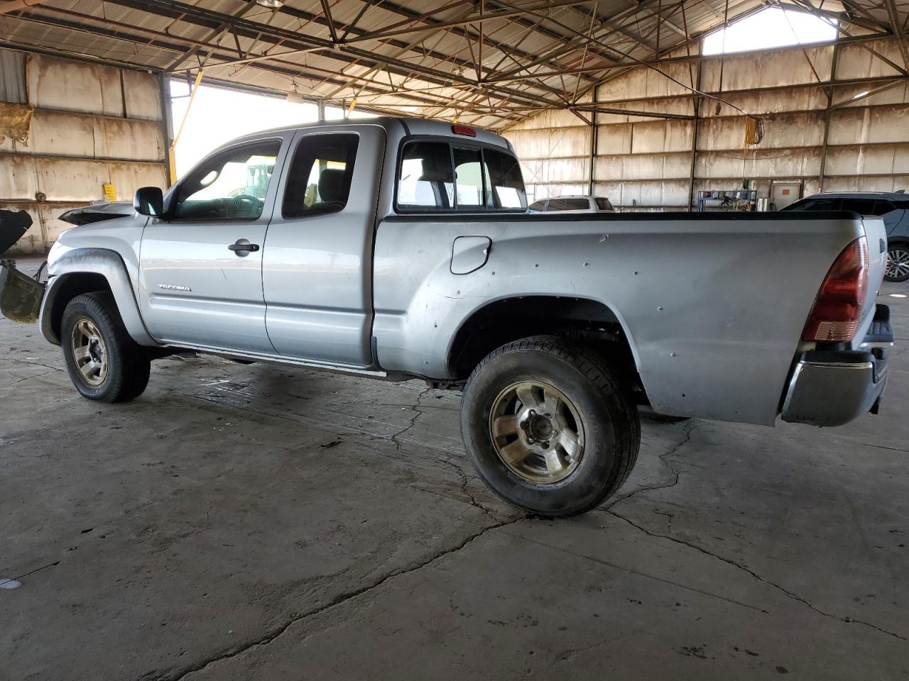 2006 Toyota Tacoma - Image 2