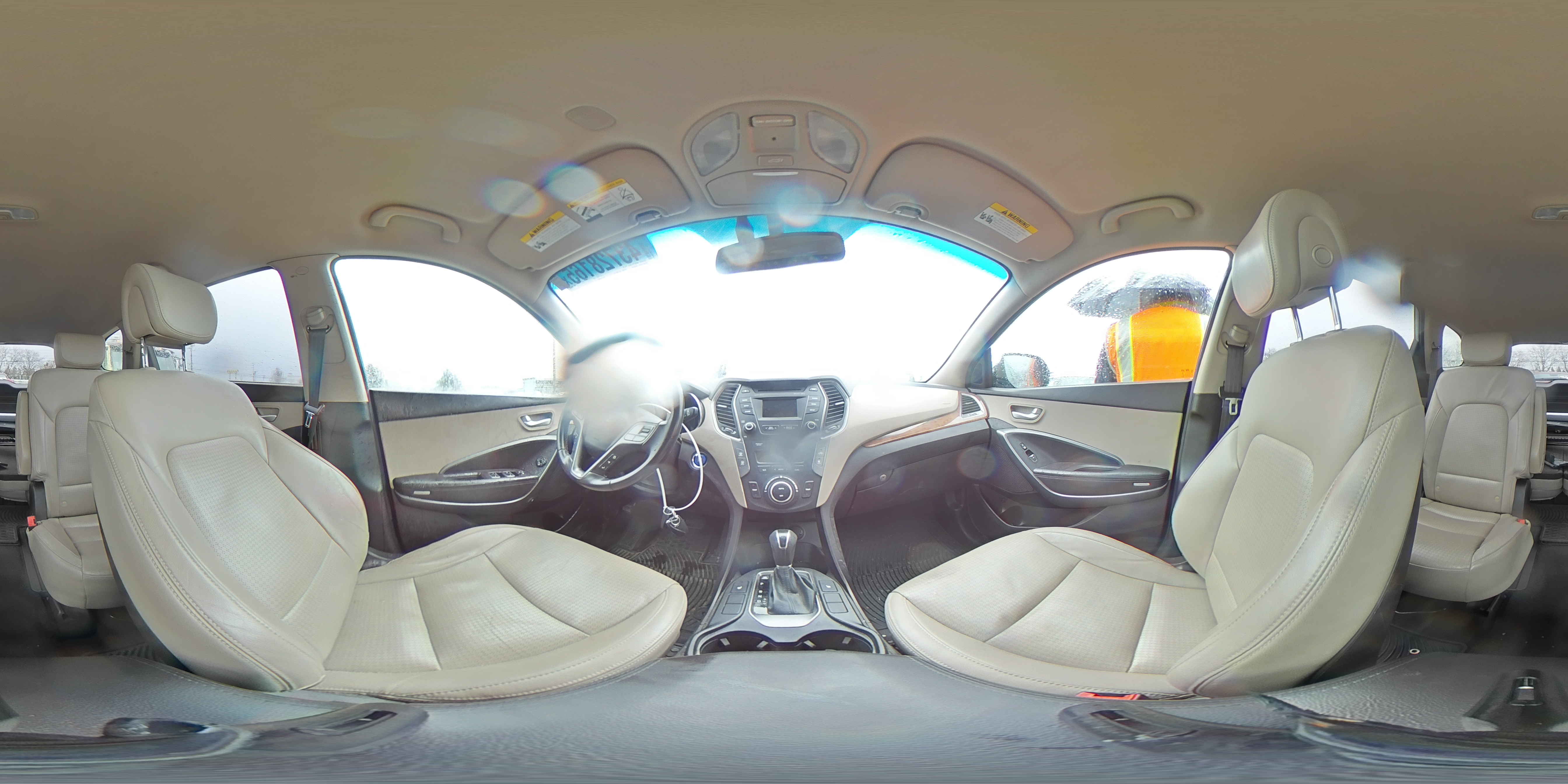 2013 Hyundai Santa Fe - Image 13