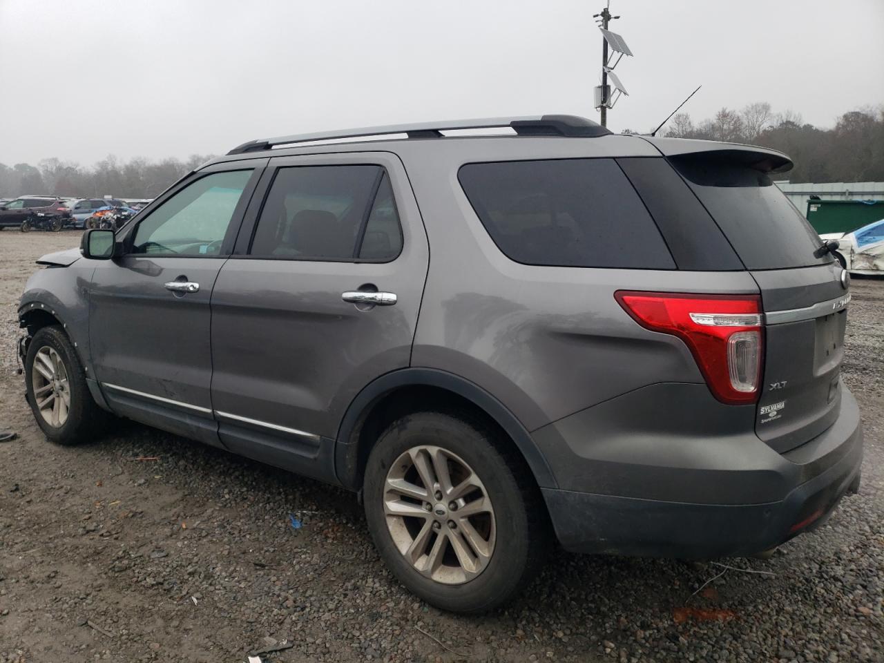2014 Ford Explorer - Image 2