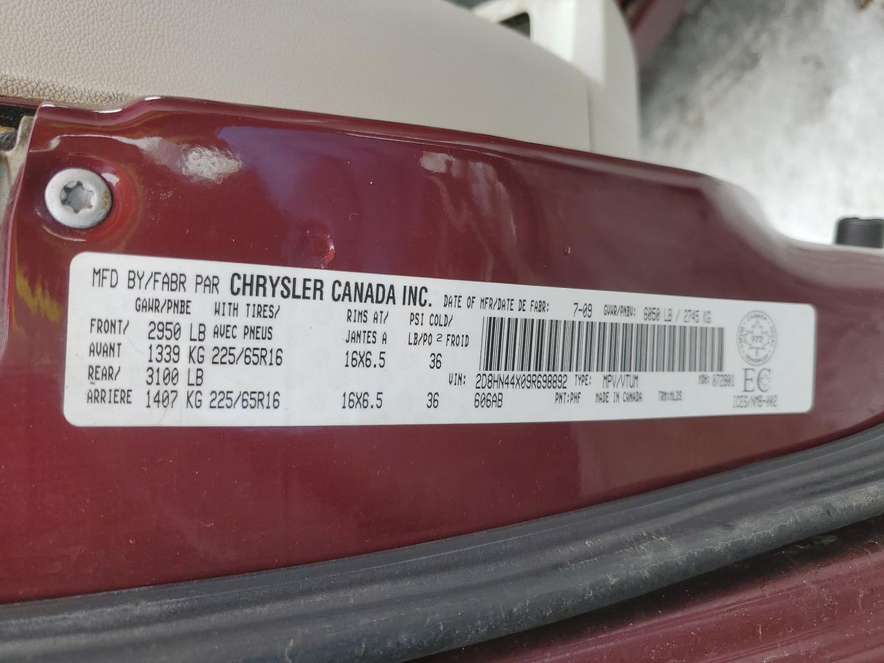 2009 Dodge Caravan - Image 14