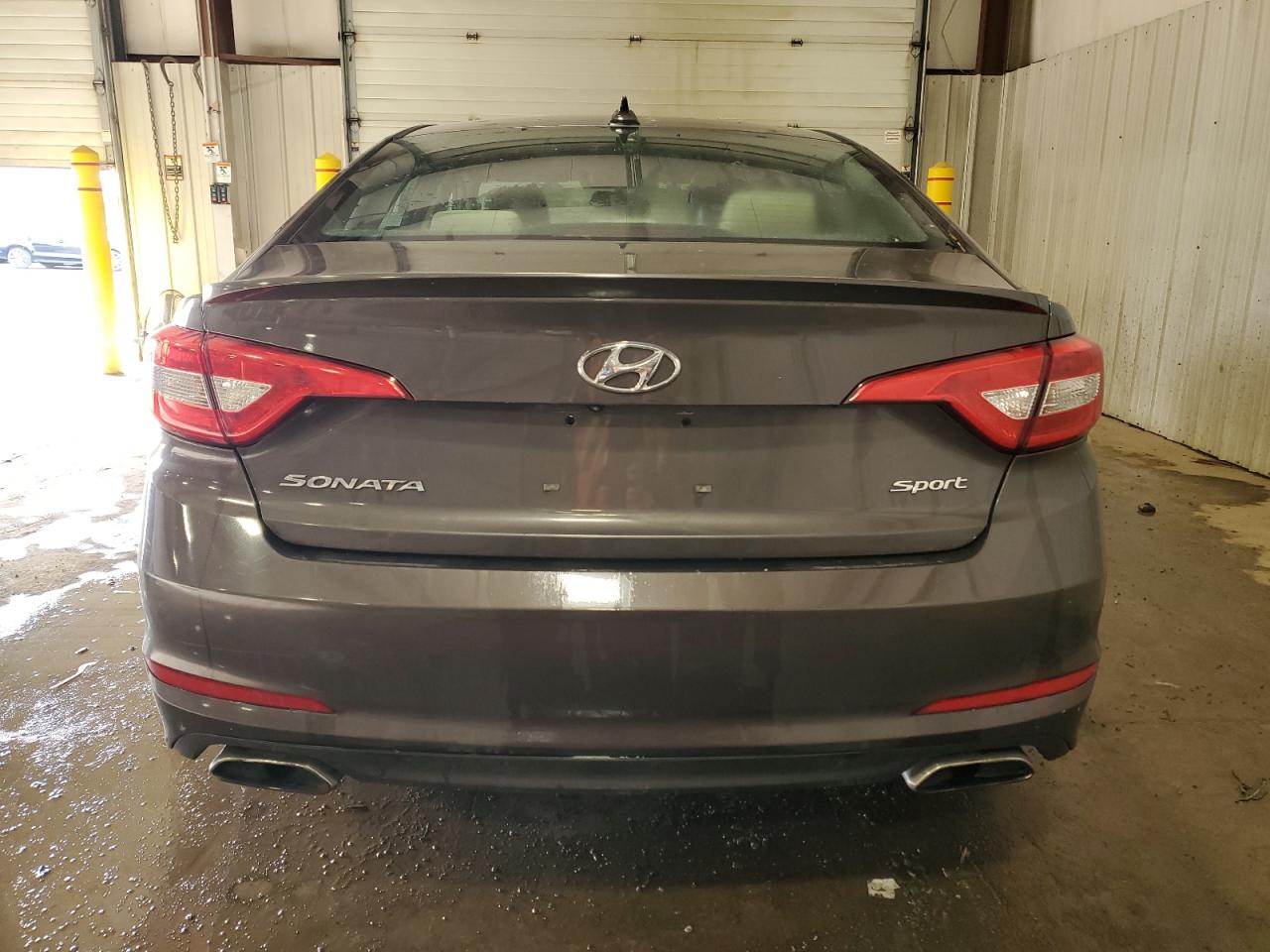2015 Hyundai Sonata - Image 6