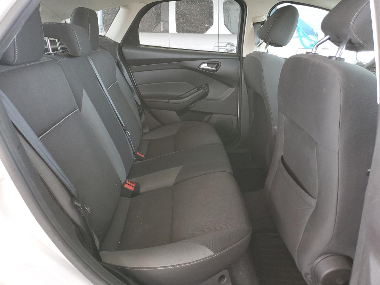 2012 Ford Focus - Image 10