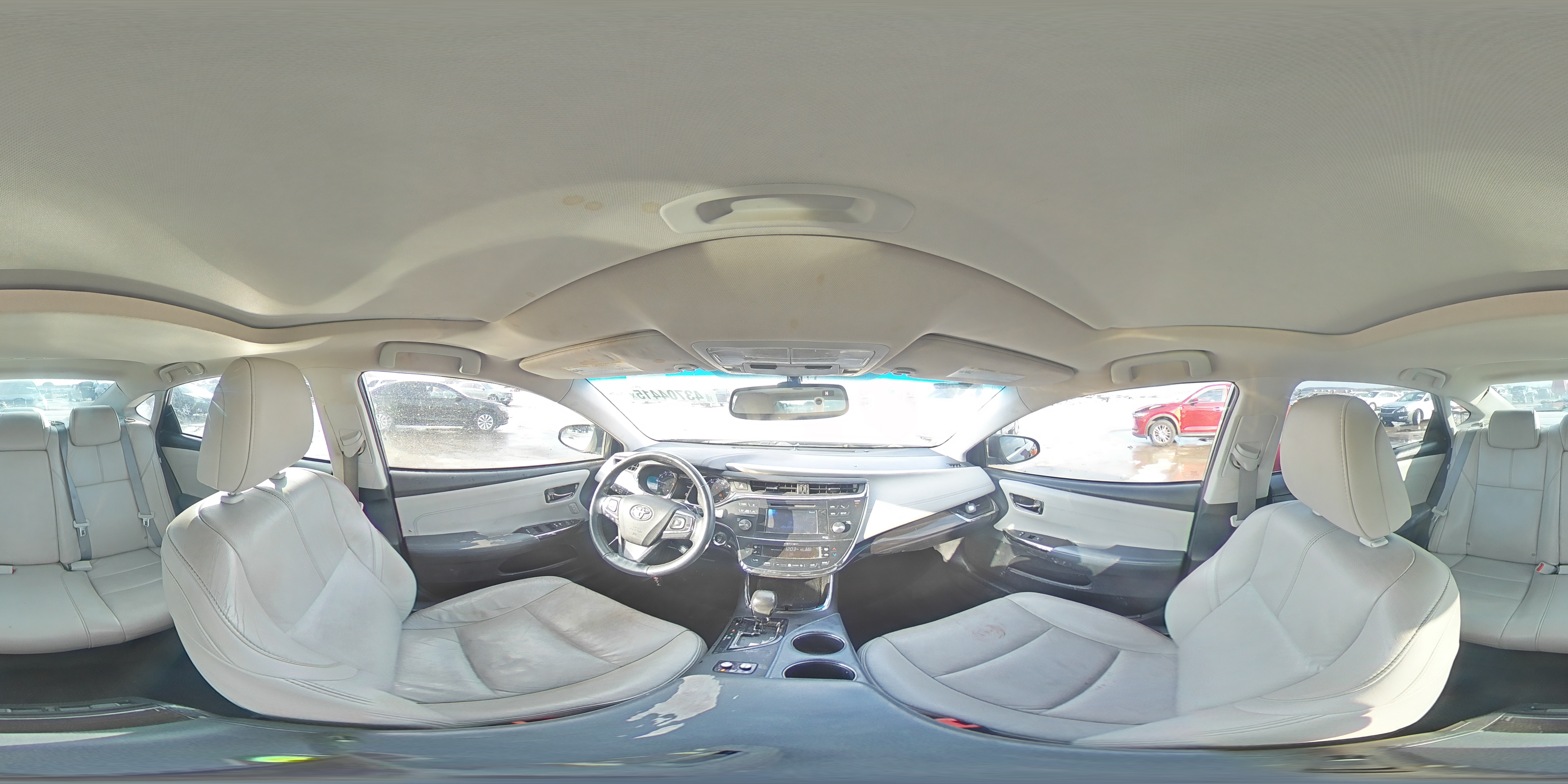 2014 Toyota Avalon - Image 15