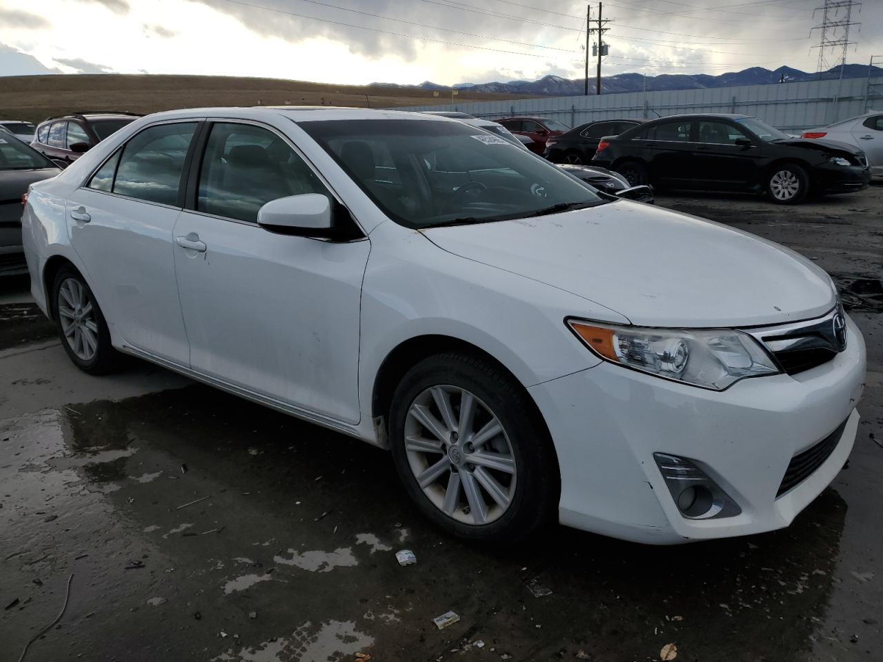 2012 Toyota Camry - Image 4