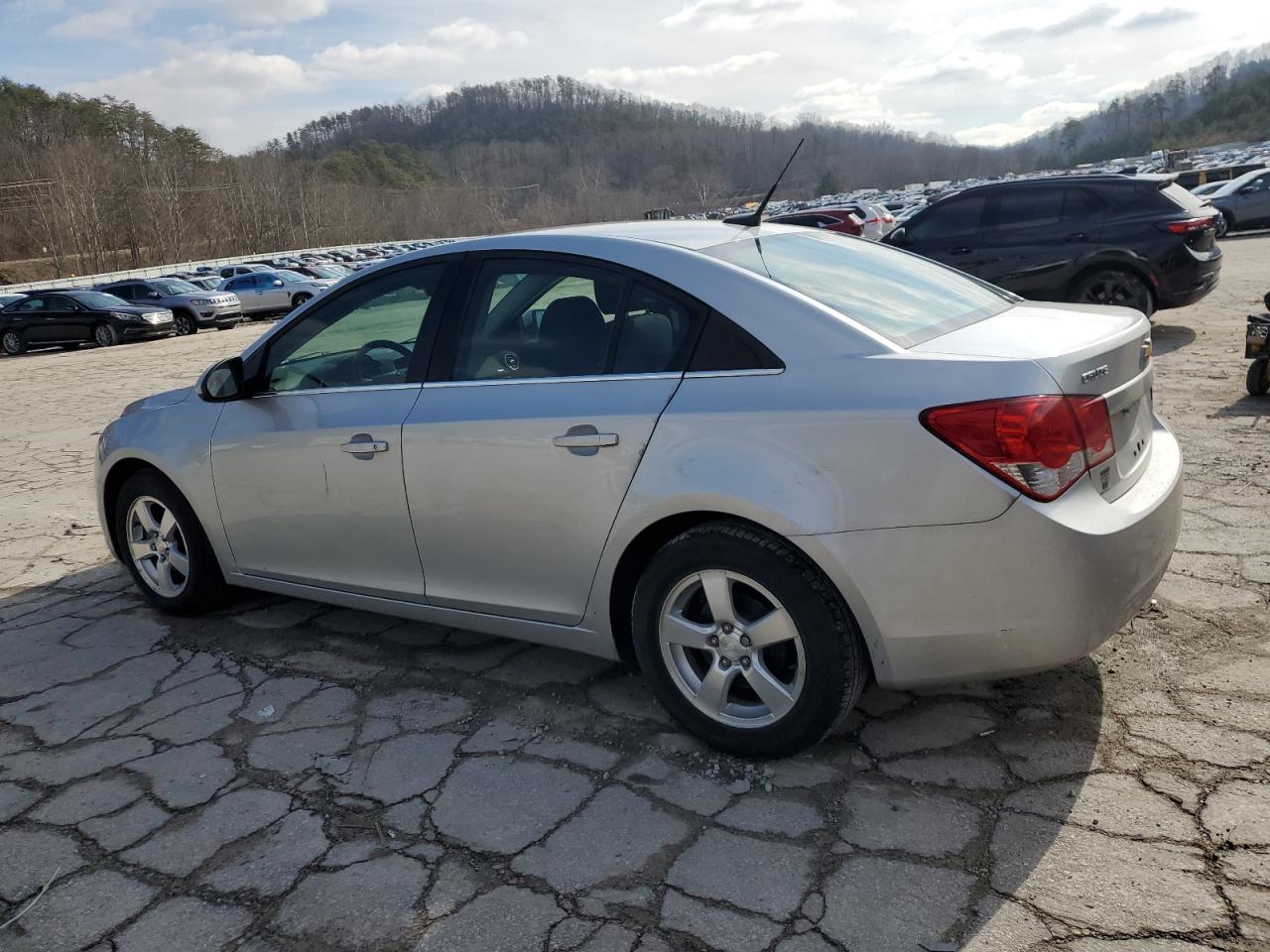 2012 Chevrolet Cruze - Image 2