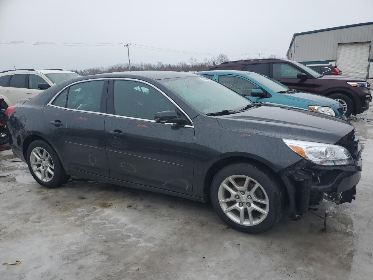 2015 Chevrolet Malibu - Image 4