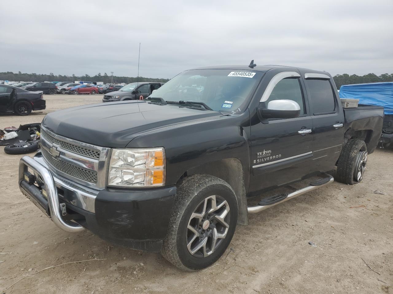 2009 Chevrolet Silverado - Image 1