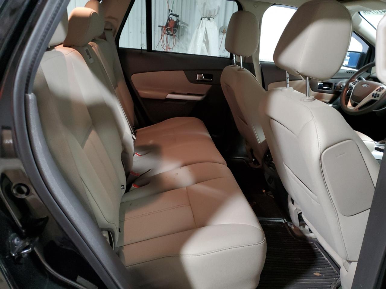 2012 Ford Edge - Image 11