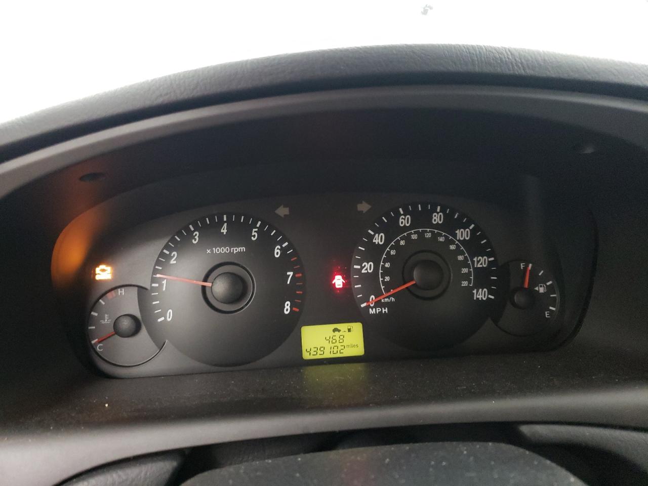 2005 Hyundai Elantra - Image 9