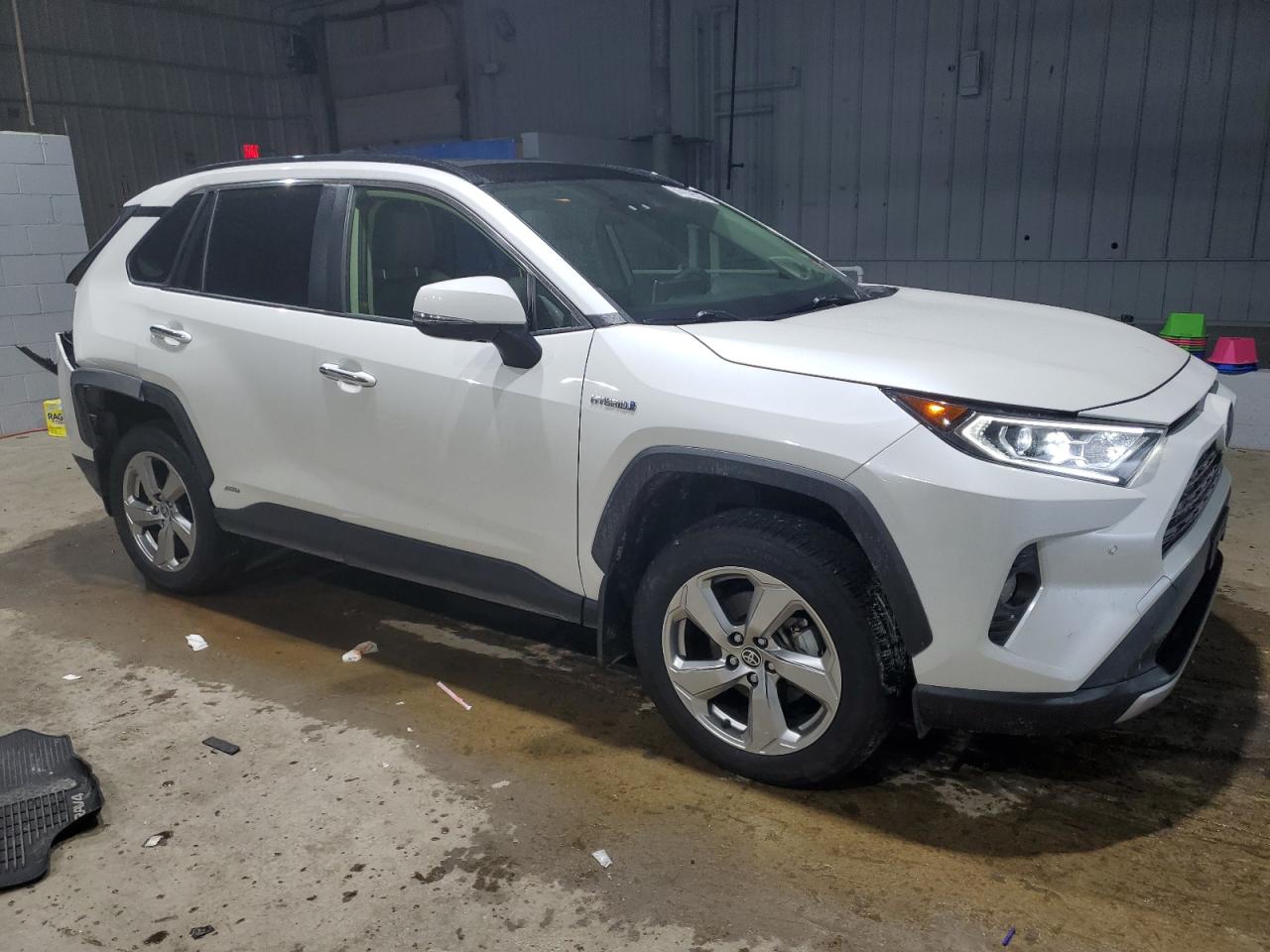 2020 Toyota RAV 4 - Image 4