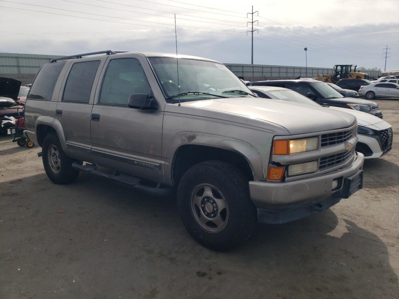 2000 Chevrolet Tahoe - Image 4