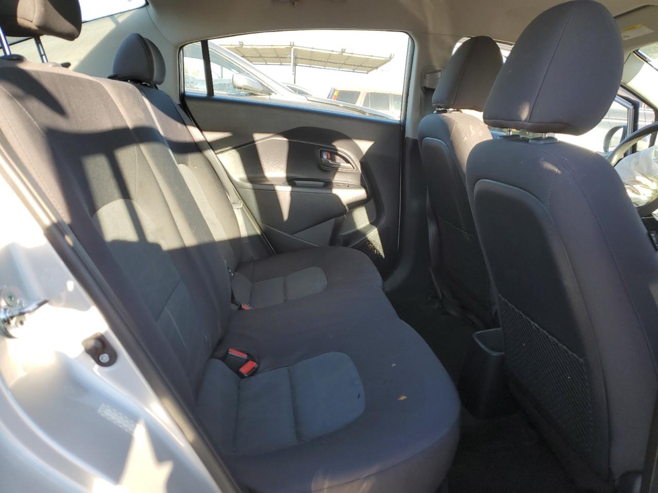2016 Kia Rio - Image 10