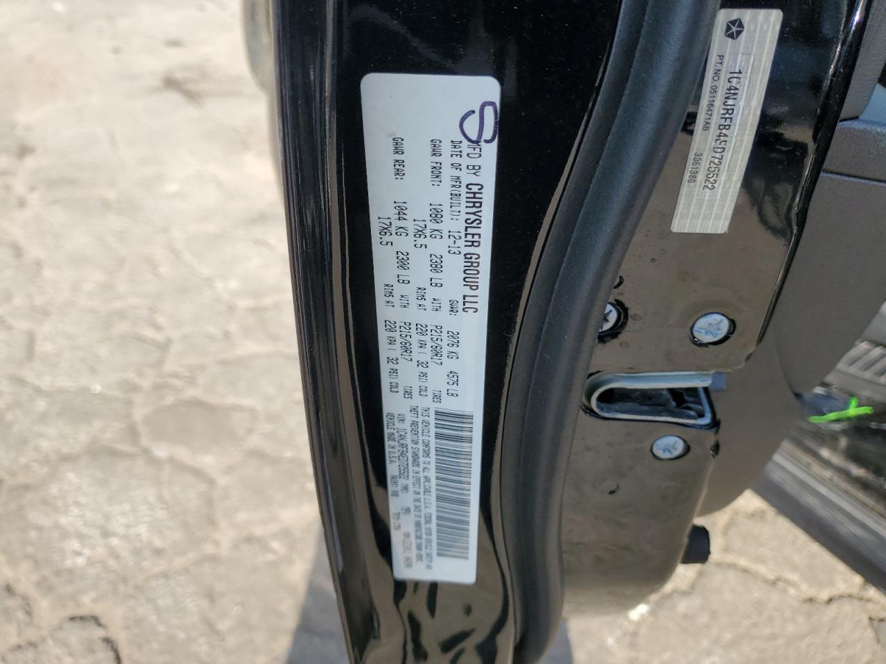 2014 Jeep Liberty (Patriot) - Image 13