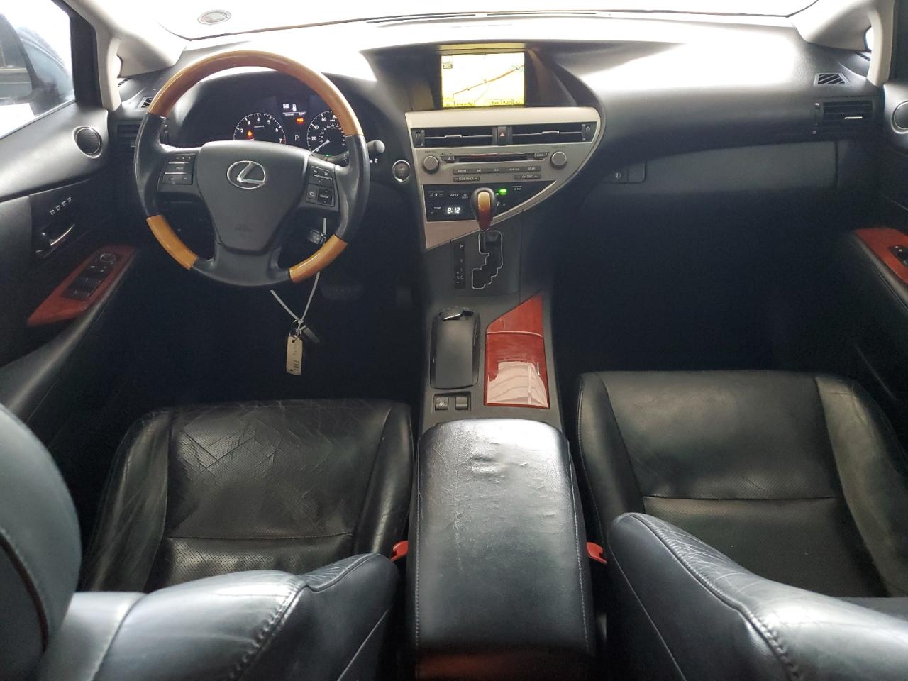 2010 Lexus RX - Image 8