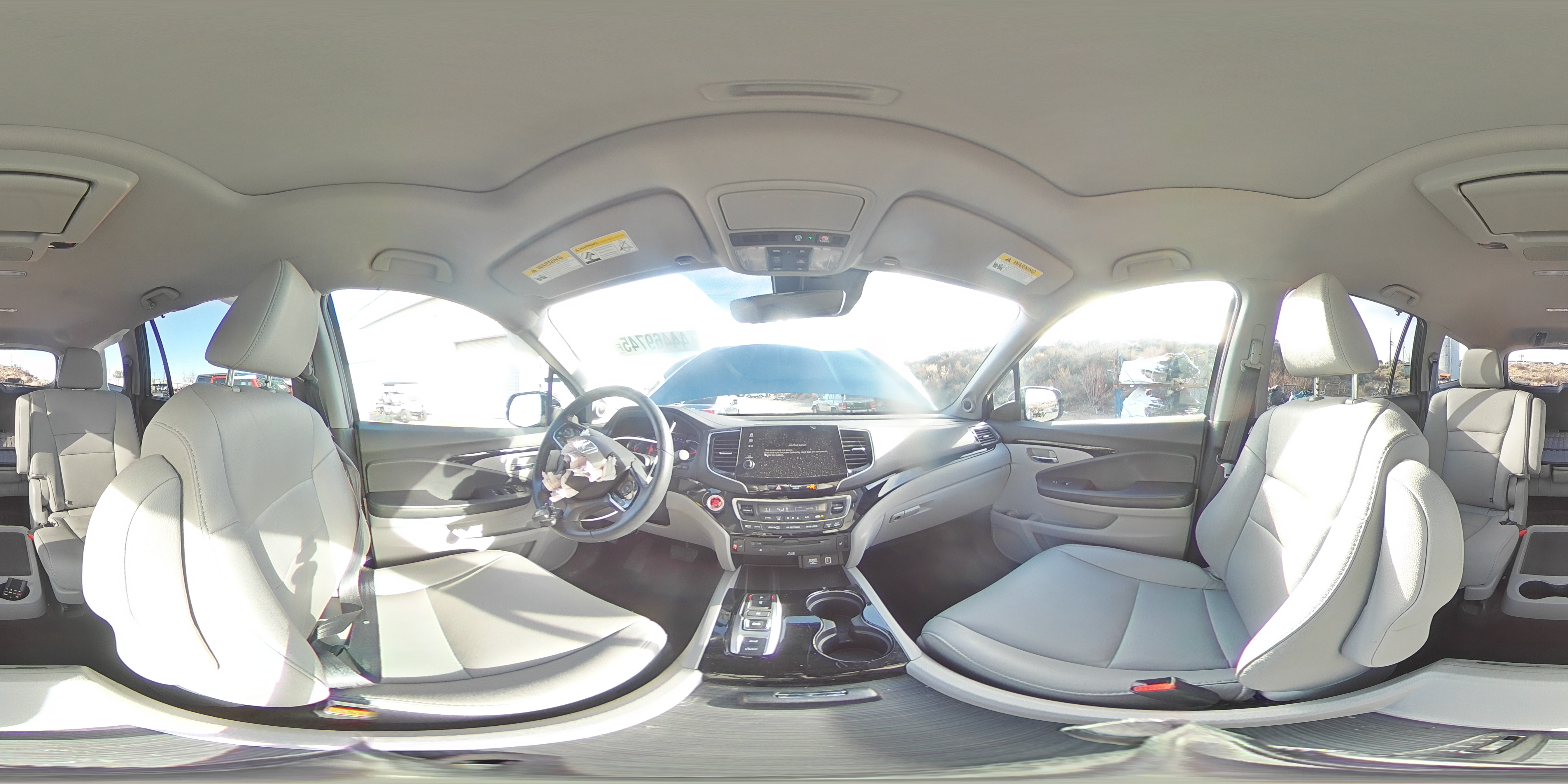 2022 Honda Pilot - Image 16