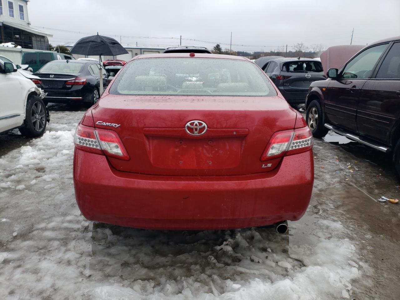 2010 Toyota Camry - Image 6