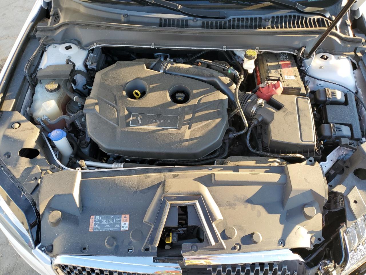 2019 Lincoln MKZ - Image 11