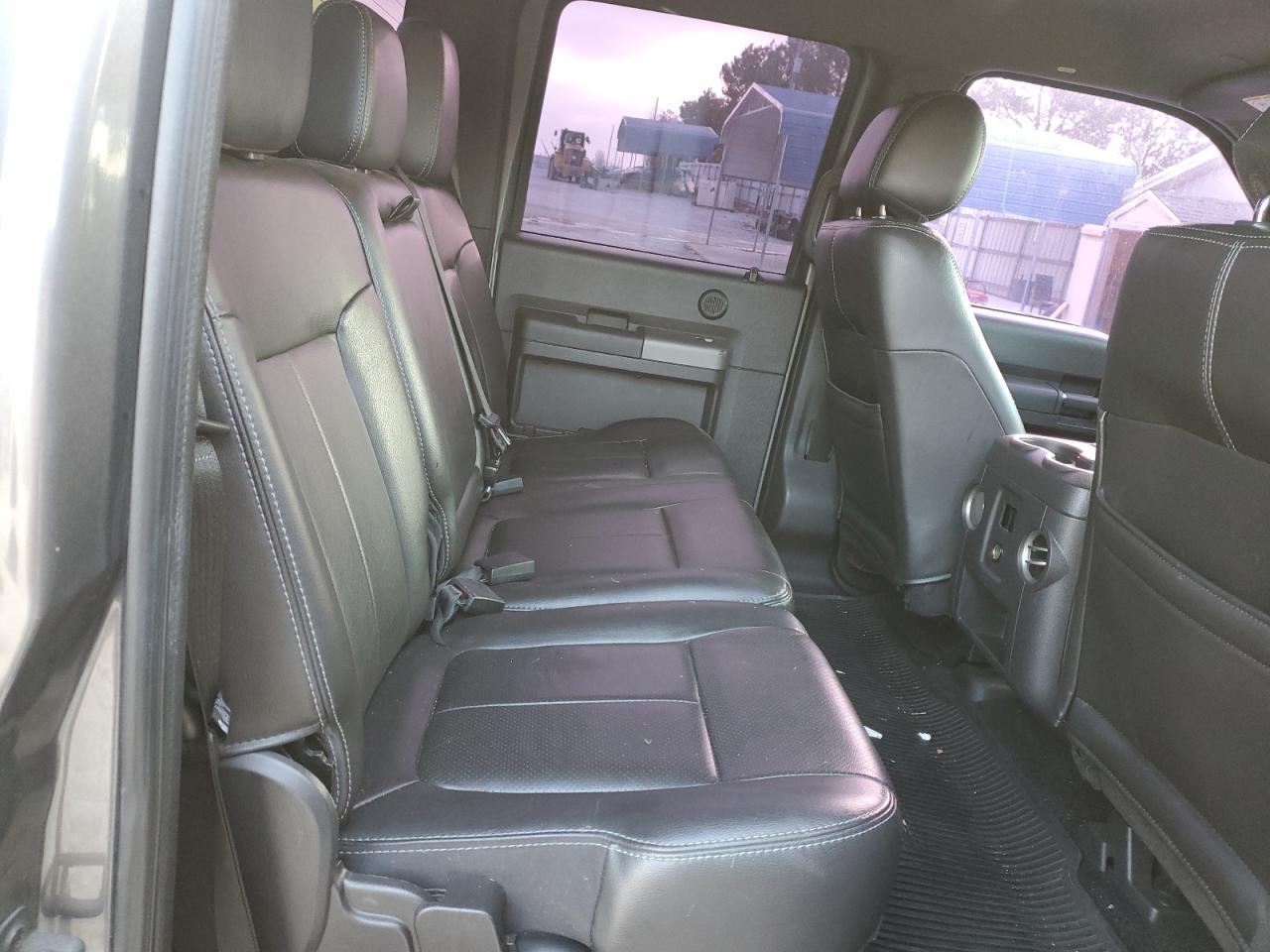 2012 Ford F250 - Image 10