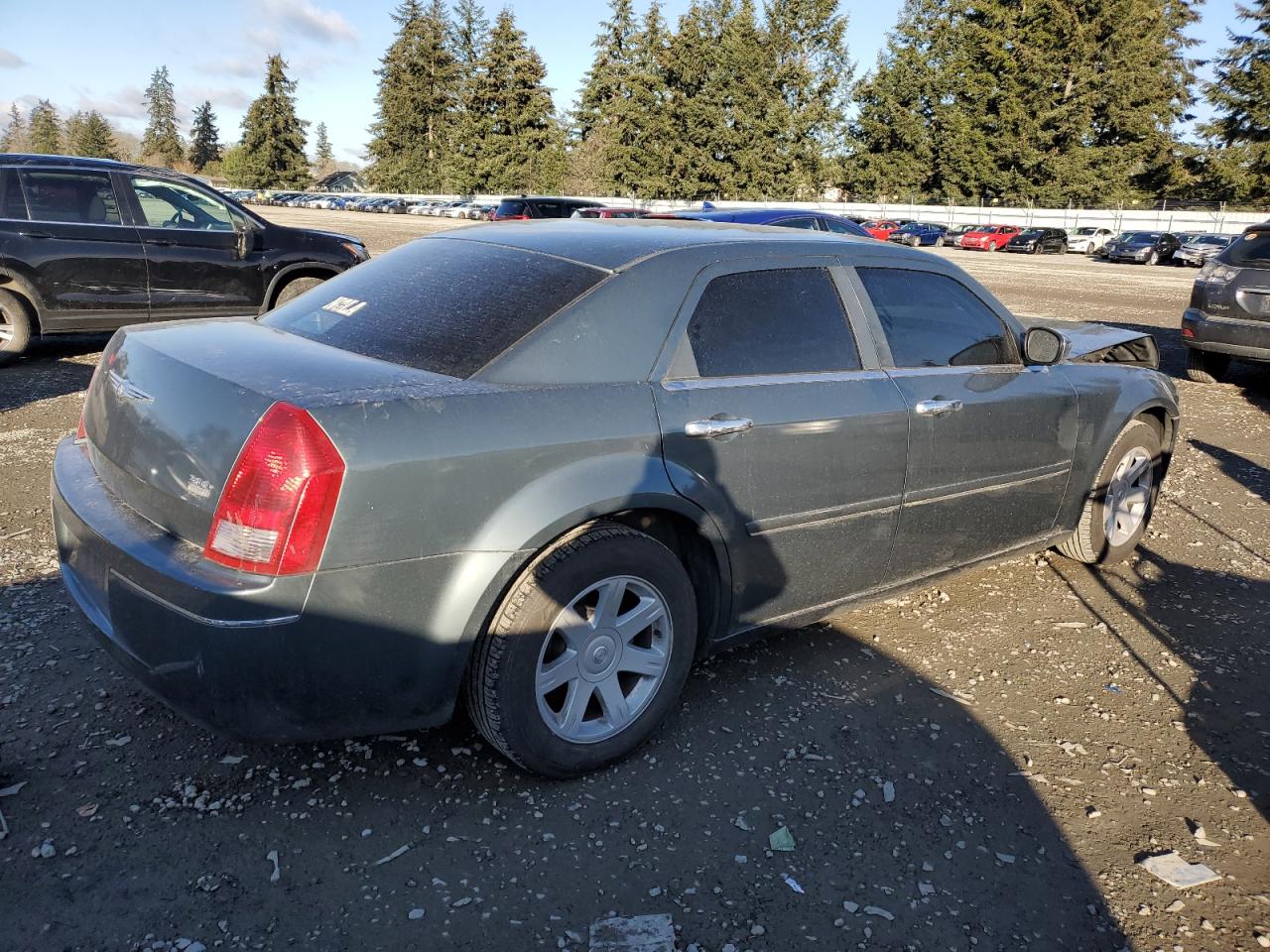 2005 Chrysler 300 - Image 3