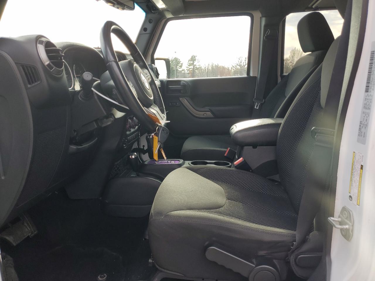 2016 Jeep Wrangler - Image 7