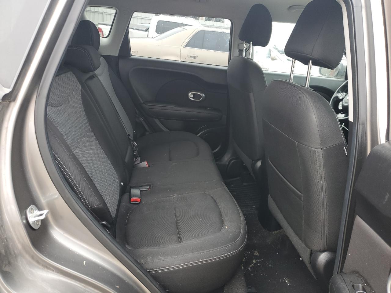 2017 Kia Soul - Image 12
