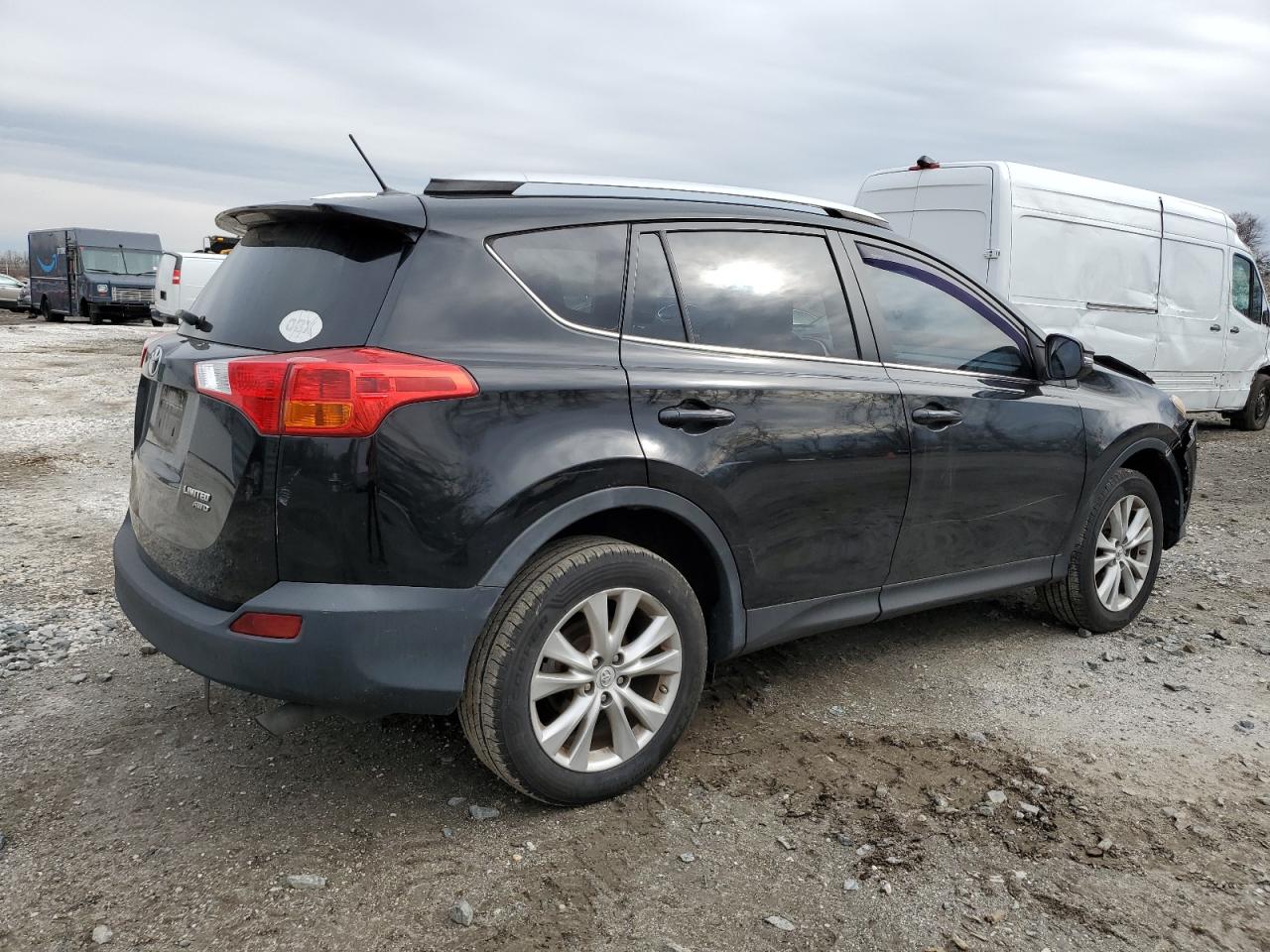 2014 Toyota RAV 4 - Image 3
