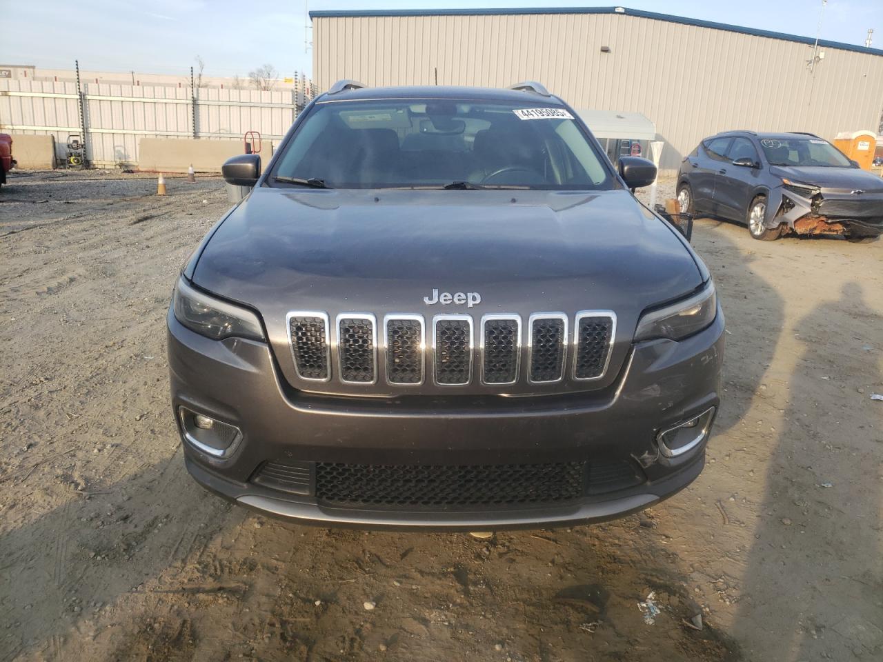 2019 Jeep Grand Cherokee - Image 5