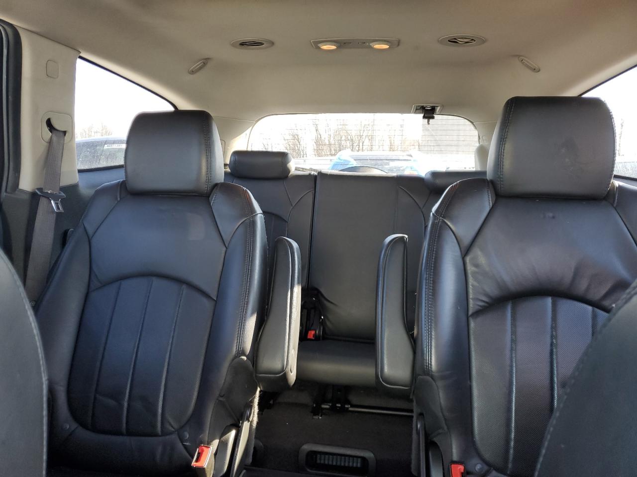 2012 Buick Enclave - Image 10